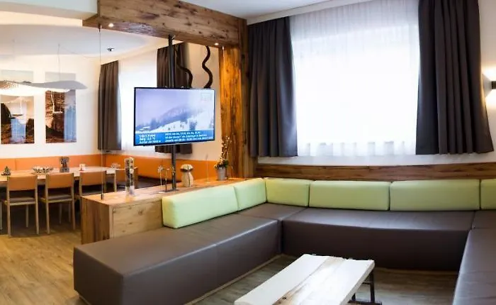 Alpenfex * פלאכאו